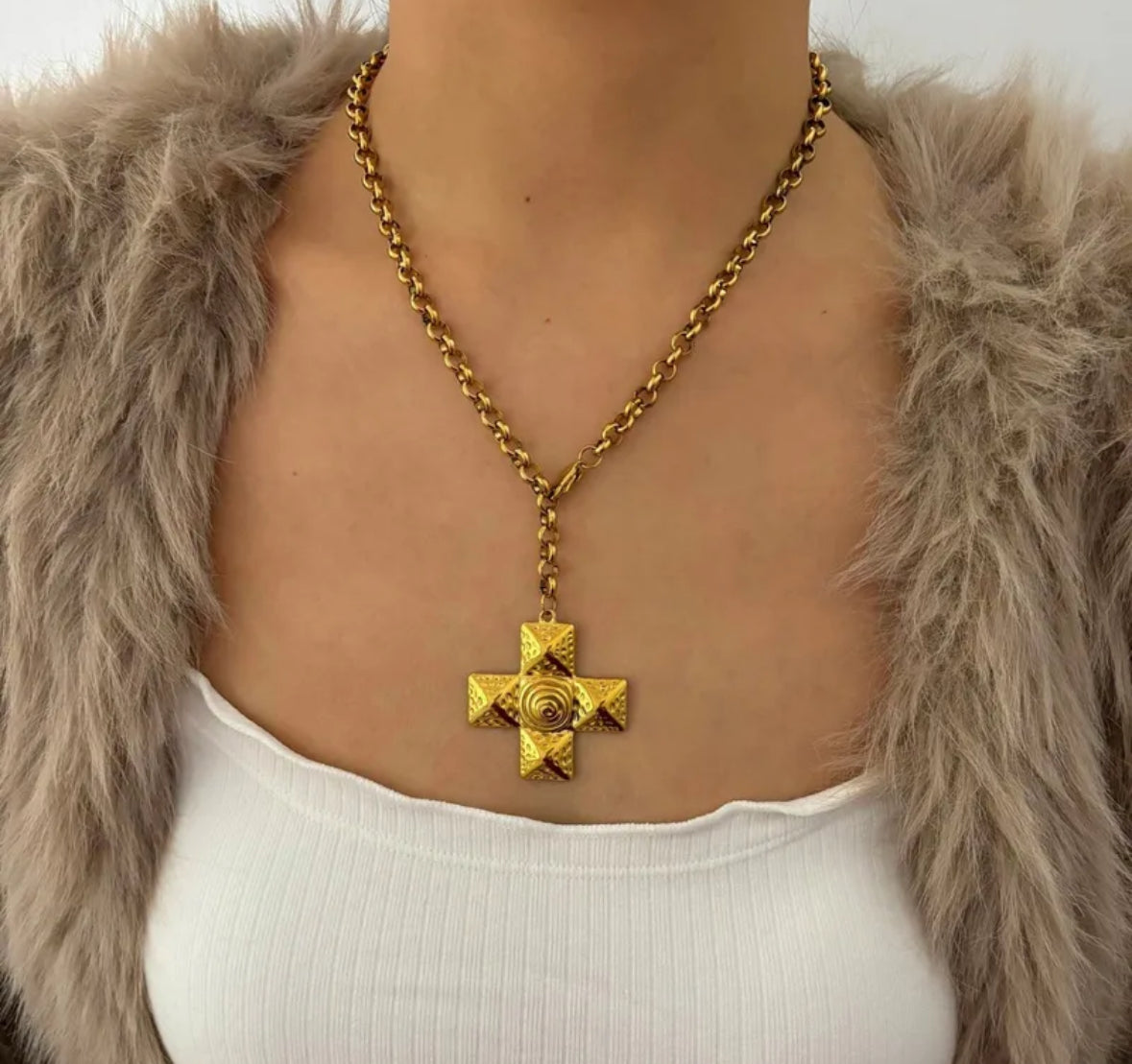 Bermuda necklace