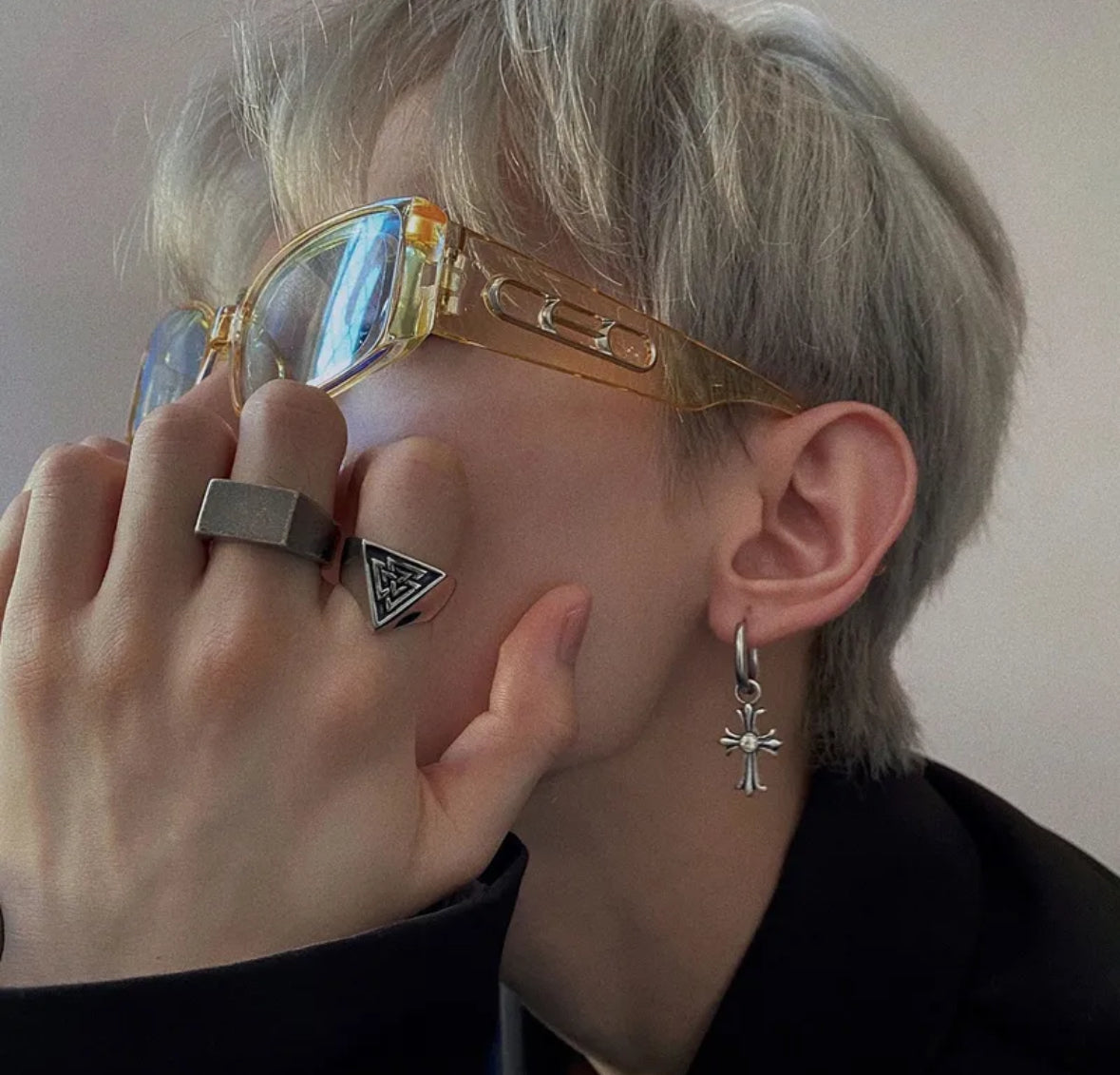 Non-pierced earring