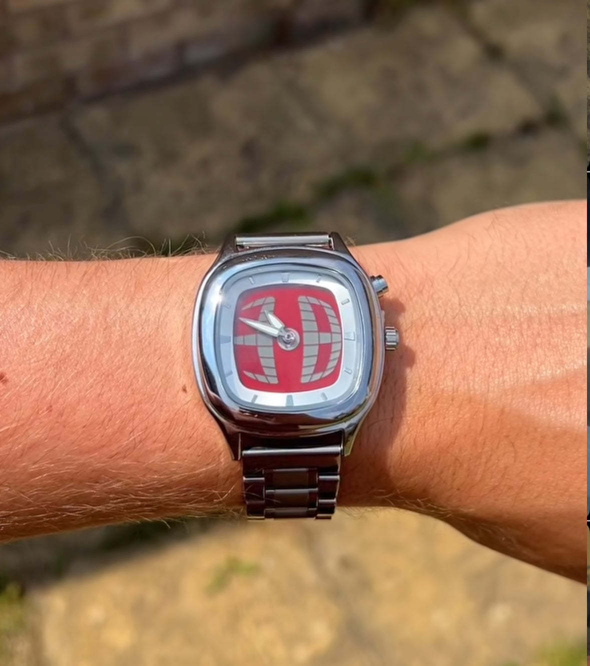 Y2k Digital Watch Red (Square)