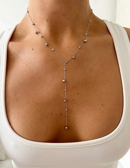 Silver tie necklace