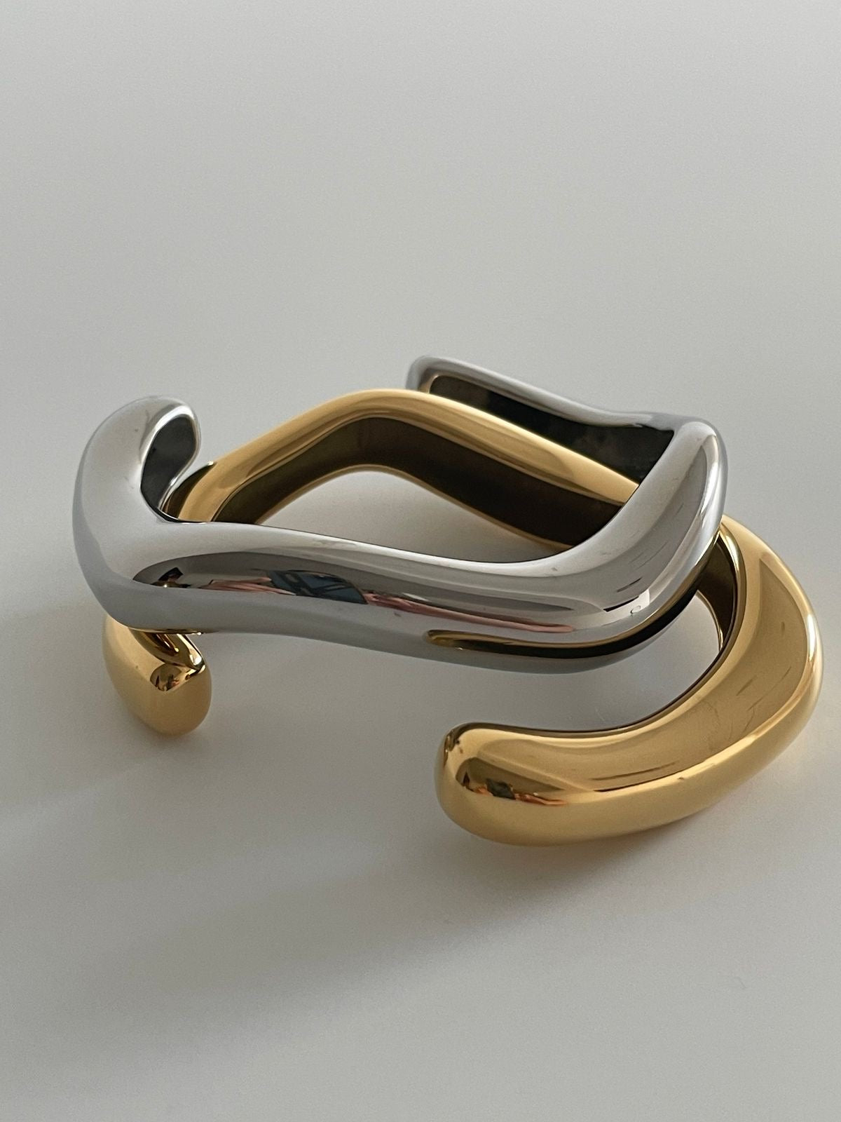 Wavy Bracelet