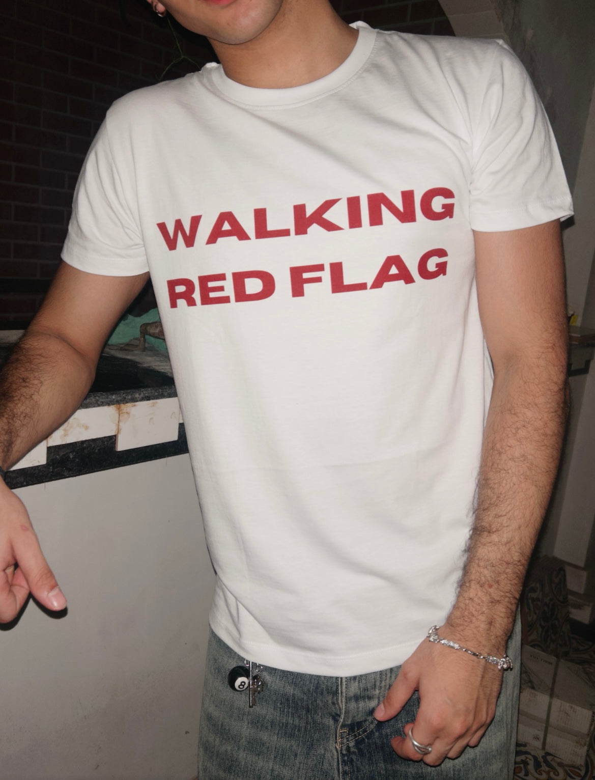 Walking red flag Regular