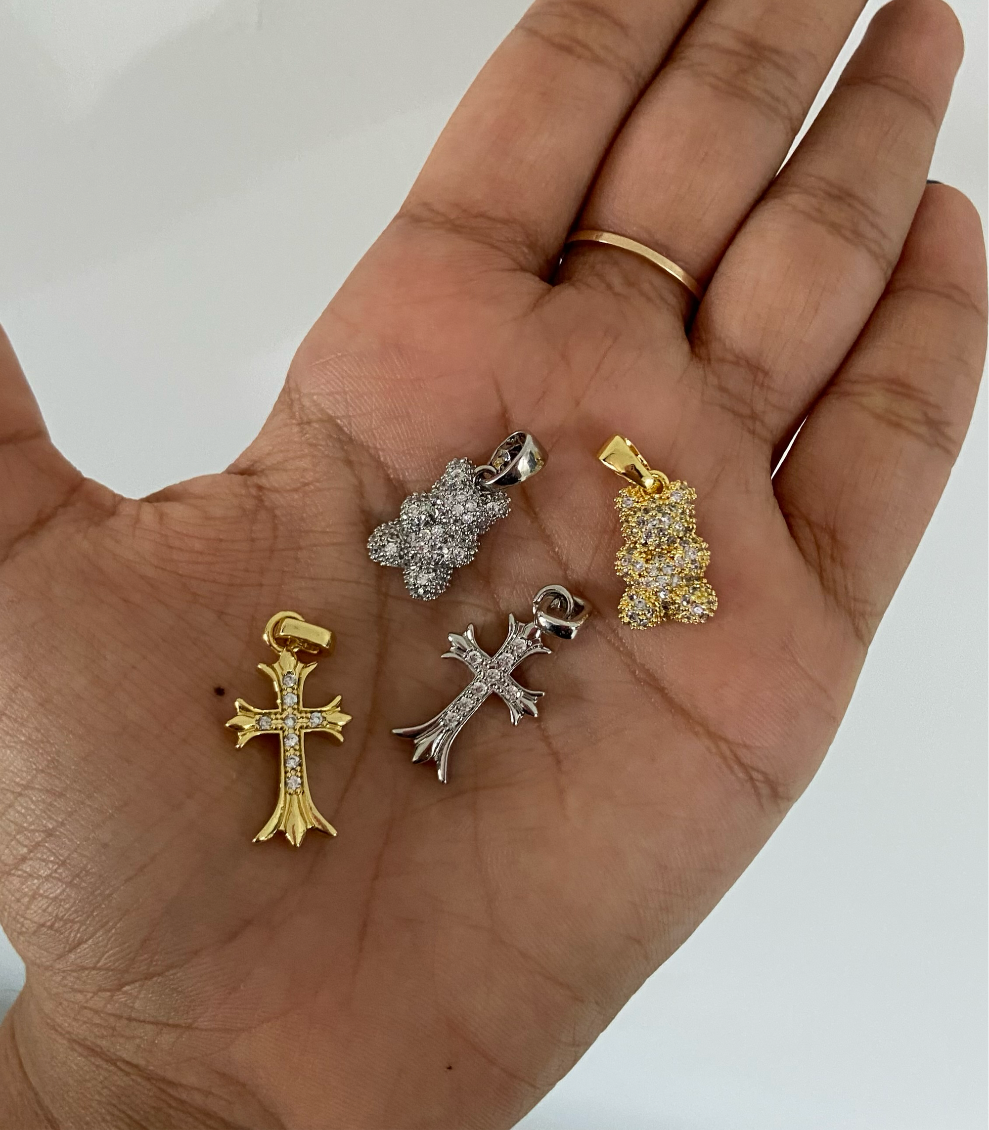 Cross My Heart (Gold)