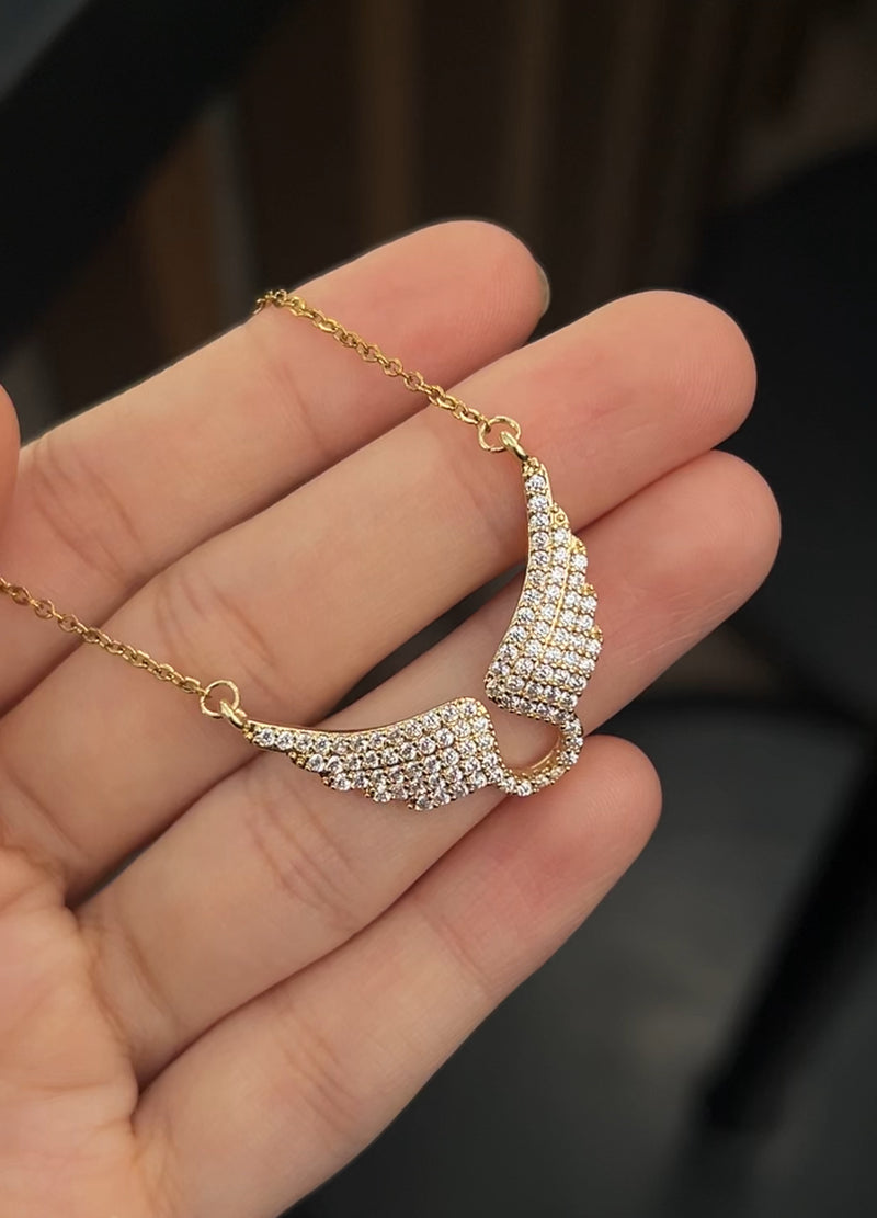 Angel Necklace Gold